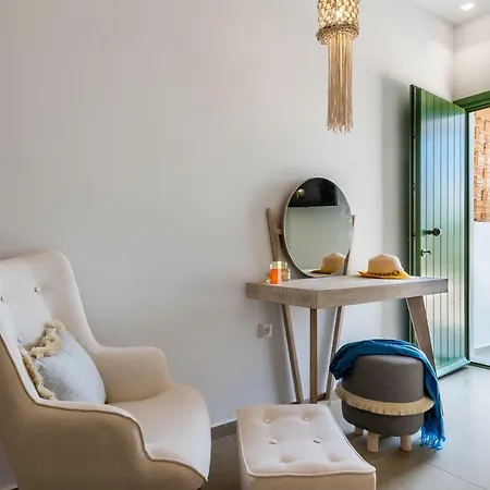 Terra Oliva Milos 4* Pollonia