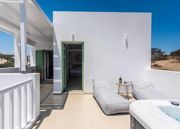 Terra Oliva Milos 4* Pollónia