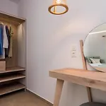 Terra Oliva Milos Lägenhetshotell 4*