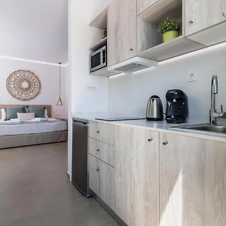 Terra Oliva Milos Pollonia