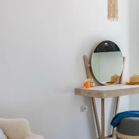 Terra Oliva Milos Aparthotel