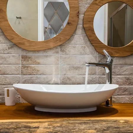 Aparthotel Terra Oliva Milos