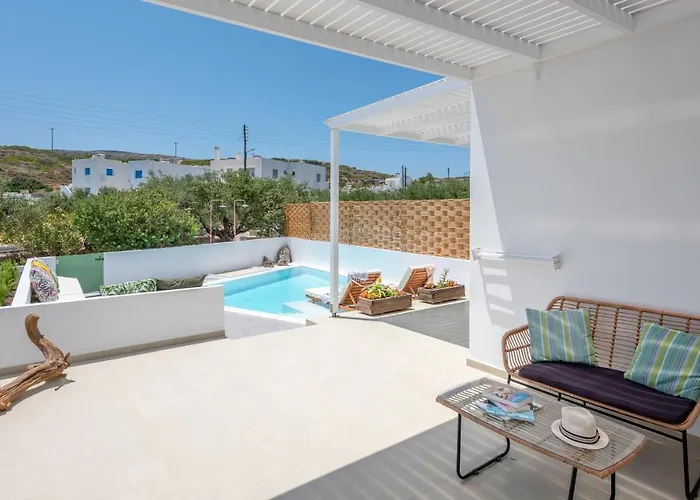 Terra Oliva Milos Апарт-отель 4*